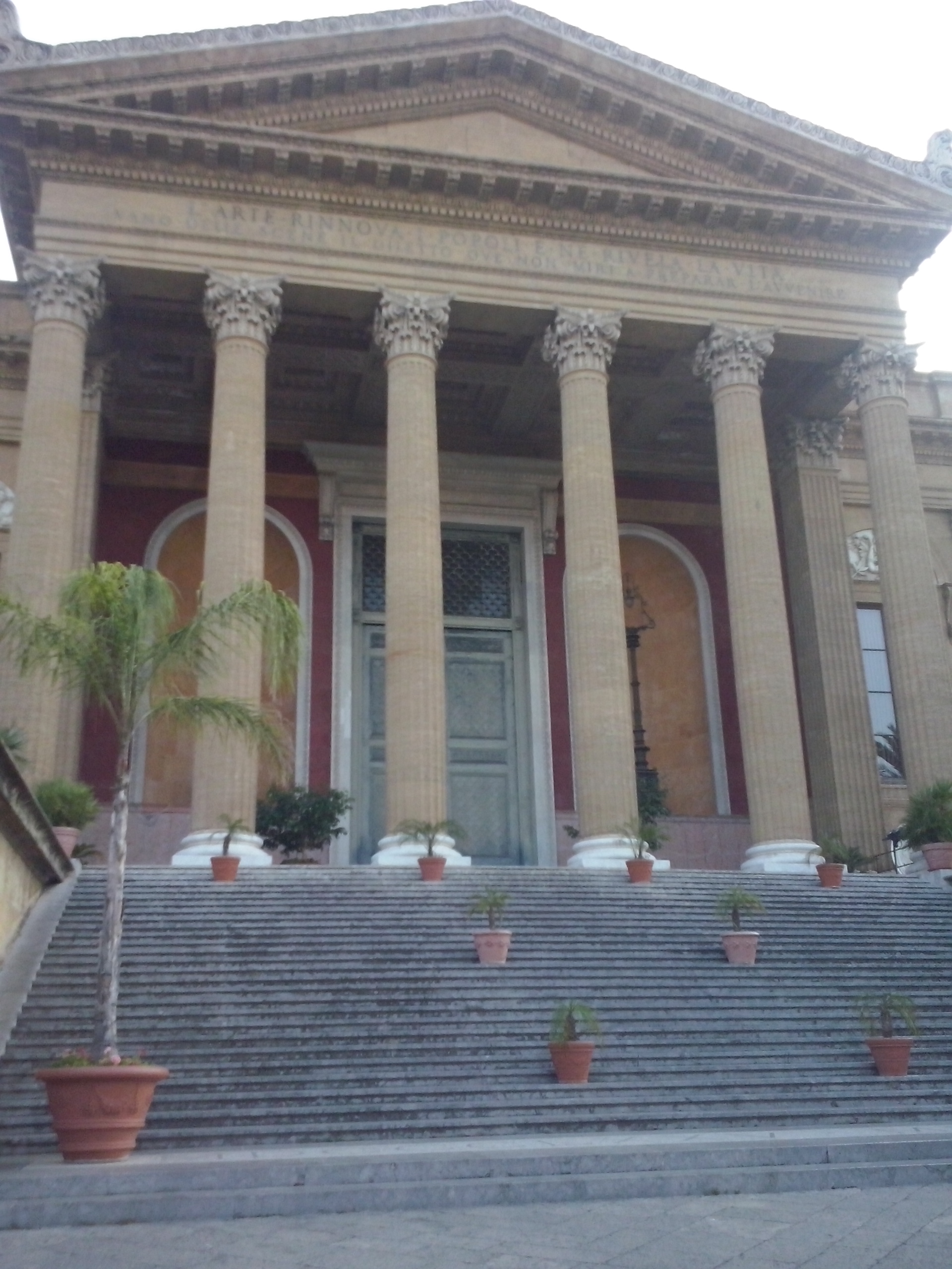 Teatro Massimo, belangrijk decor in 'The Godfather - Part III'.